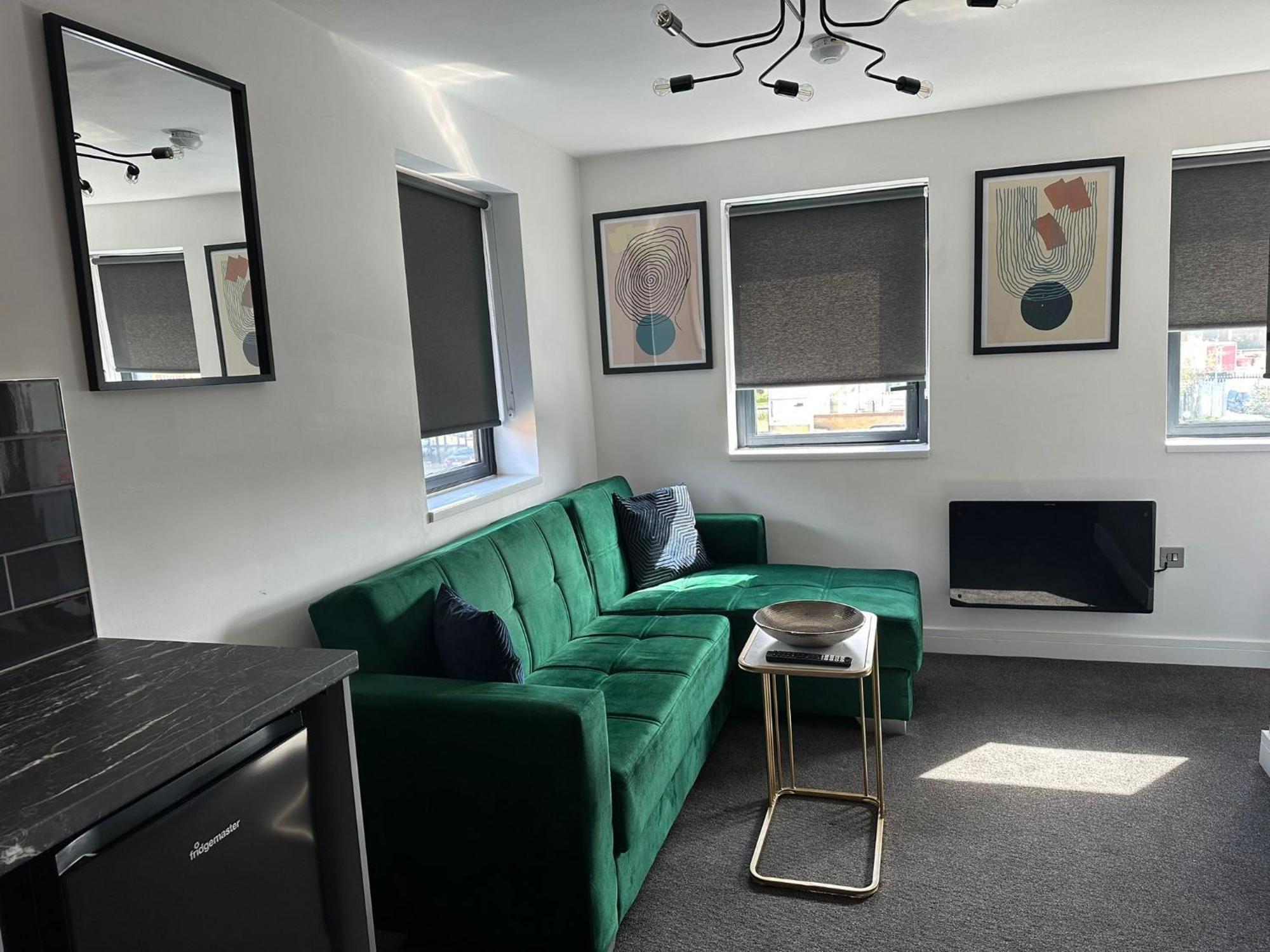 Newark House Premium Apartments With Sofa Beds - Wifi - Free Parking - Perfect For Contractors! Peterborough Ngoại thất bức ảnh