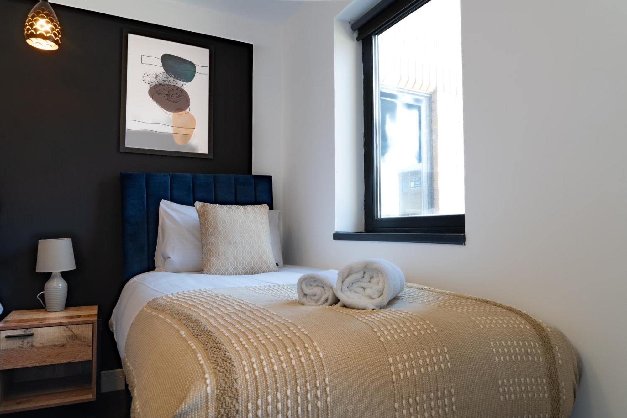 Newark House Premium Apartments With Sofa Beds - Wifi - Free Parking - Perfect For Contractors! Peterborough Ngoại thất bức ảnh